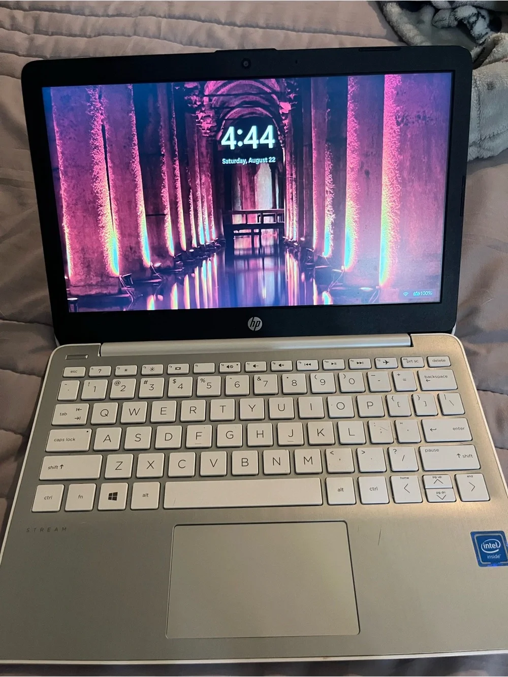 HP White Laptop with Silver Logo